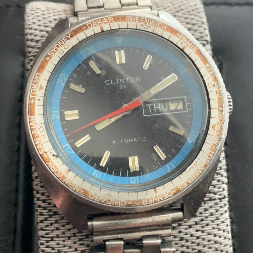 Vintage Clinton Dive/World Timer 25J Automatic Watch